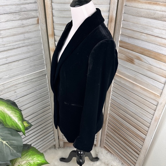 J Crew NWOT Vivenne Black Velvet Blazer Fitted Tailored Jacket Size 2 Classic - Picture 4 of 10